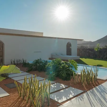 Villa Calmita By Aura Collection *