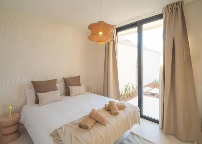 Calmita By Aura Collection *