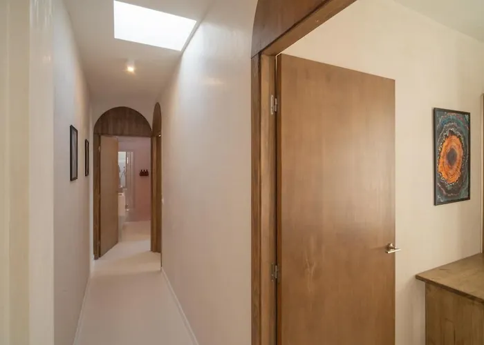 Calmita By Aura Collection לאחארס